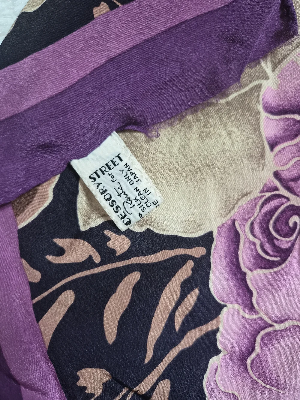 Womens Vintage Silk Scarf Oscar De La Renta Designer Purple Black Floral Print ✨